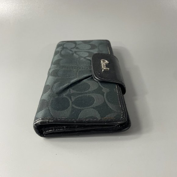 Coach Accordion Black Signature C Bifold Long Wallet - Picture 8 of 15